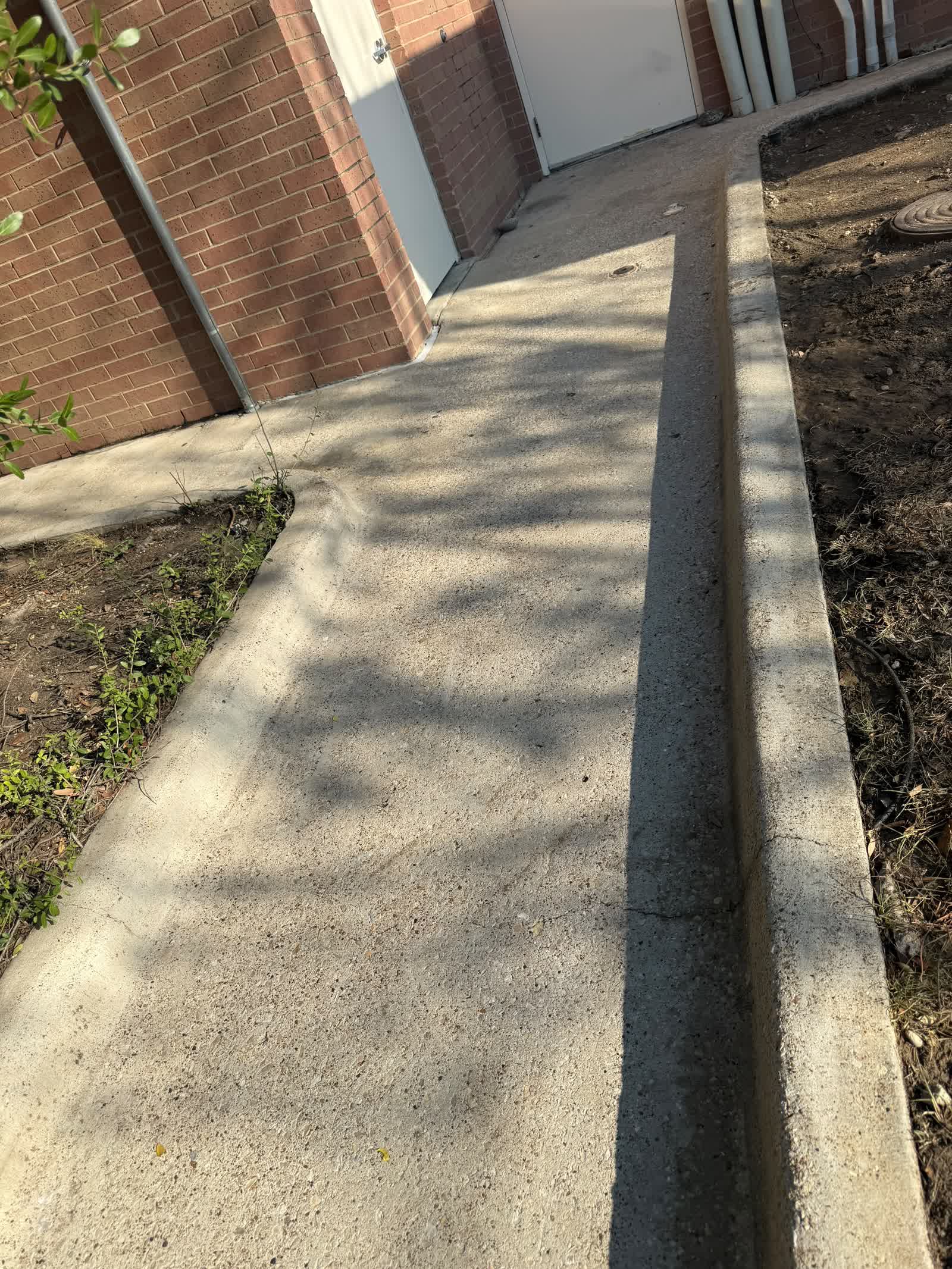 Same commercial access floor after pressure washing